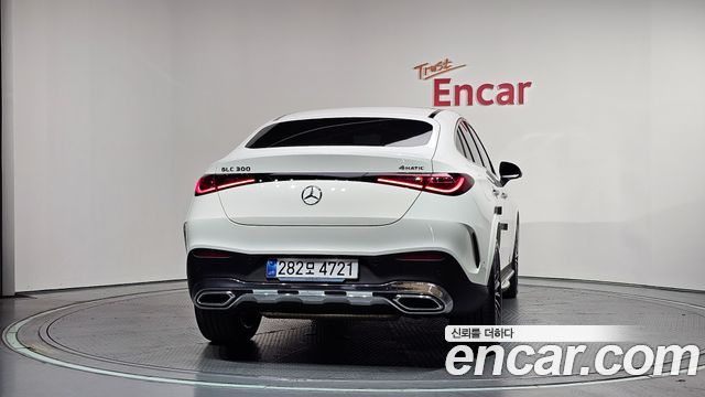 Mercedes-Benz GLC-Class GLC300 4MATIC Coupe — пробег 12 589 км — фото 4 из 5