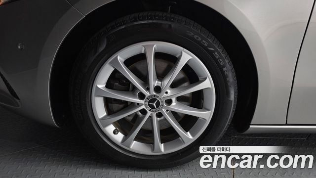Mercedes-Benz A-Class из Кореи Encar