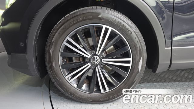 Volkswagen Tiguan 2.0 TDI Premium — пробег 147 419 км — фото 5 из 5
