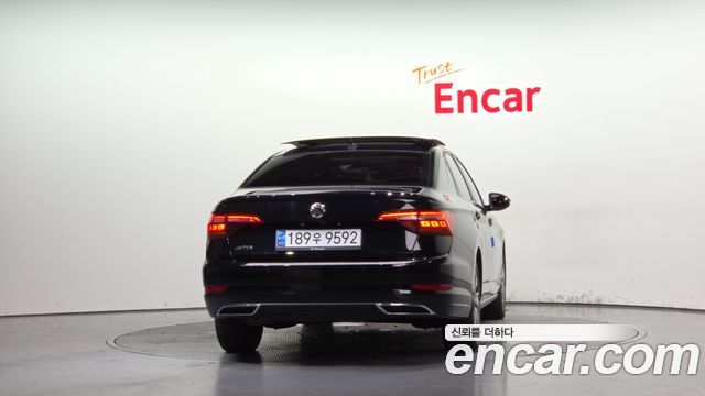 Volkswagen Jetta из Кореи Encar