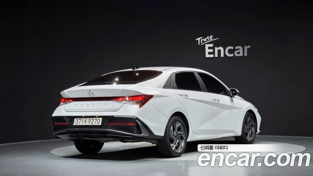 Hyundai AVANTE из Кореи Encar