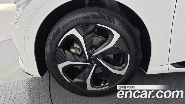 Kia EV6 из Кореи Encar