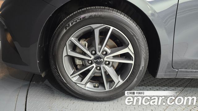 Kia K3 из Кореи Encar
