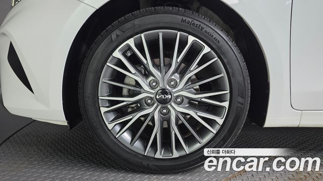 Kia K3 из Кореи Encar