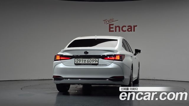 Lexus ES из Кореи Encar