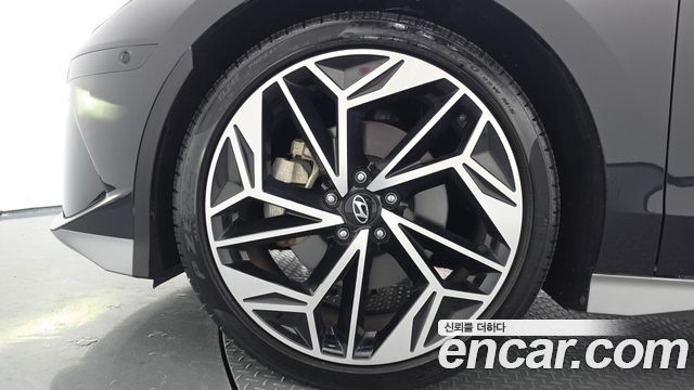 Hyundai Ioniq6 Long Range AWD Prestige — пробег 24366 км
