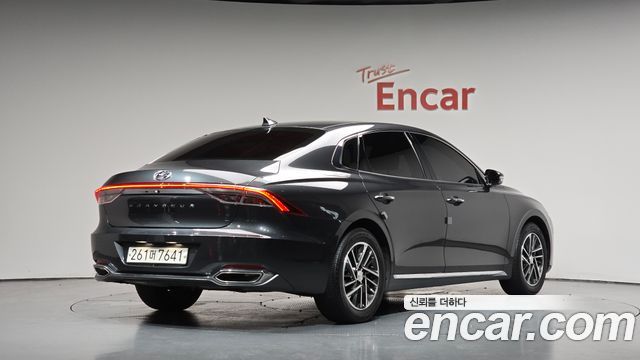 Hyundai Grandeur из Кореи Encar