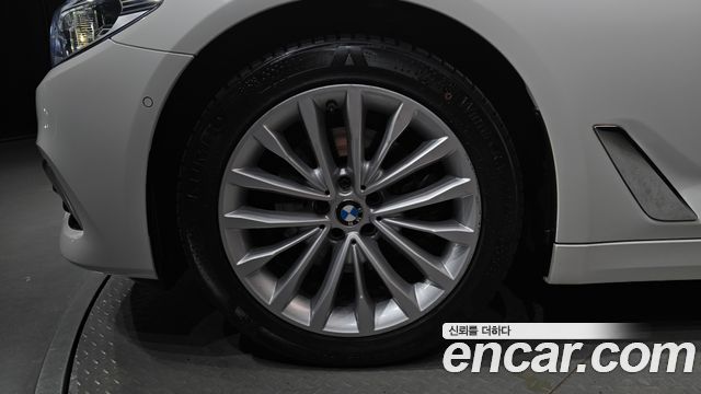 BMW 5-Series из Кореи Encar