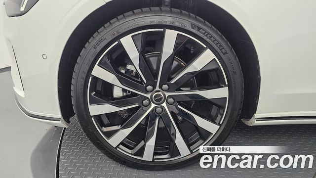 Volvo S90 из Кореи Encar