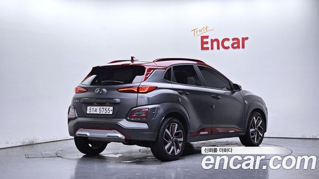 Hyundai Kona из Кореи Encar