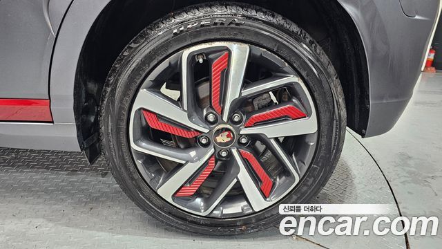 Hyundai Kona из Кореи Encar