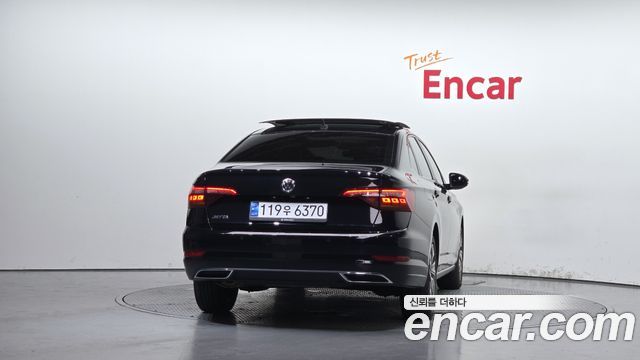 Volkswagen Jetta из Кореи Encar