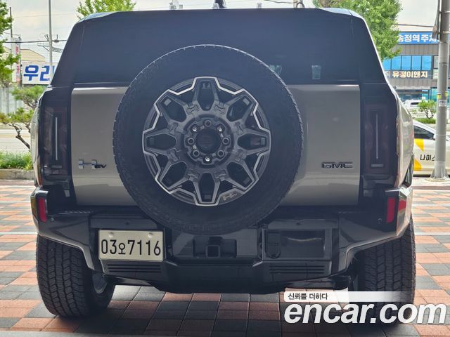 GMC Hummer EV e4WD — пробег 1 000 км — фото 4 из 5