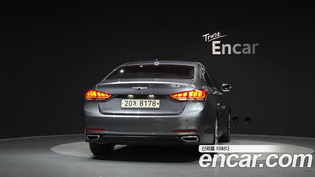 Hyundai Genesis G330 Premium AWD — пробег 97962 км