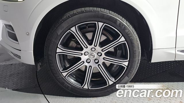 Volvo XC60 из Кореи Encar
