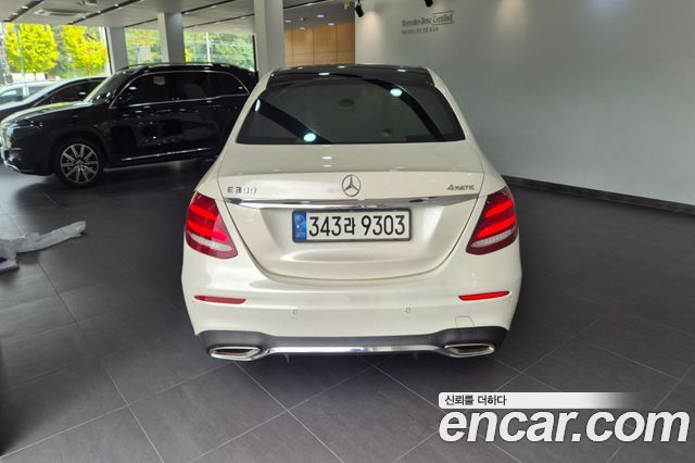 Mercedes-Benz E-Class из Кореи Encar