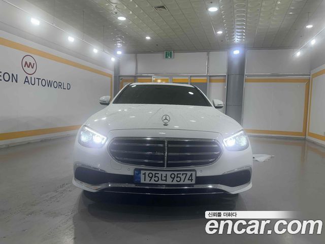 Mercedes-Benz E-Class из Кореи Encar