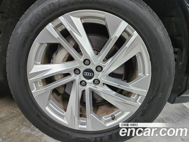 Audi Q7 из Кореи Encar