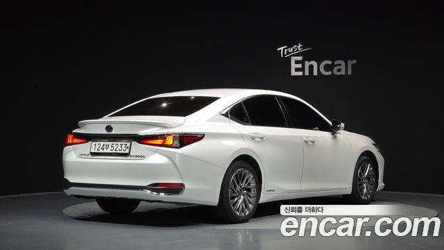Lexus ES Executive — пробег 119 251 км — фото 2 из 5