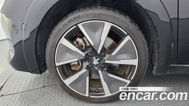 Peugeot 208 GT — пробег 98 785 км