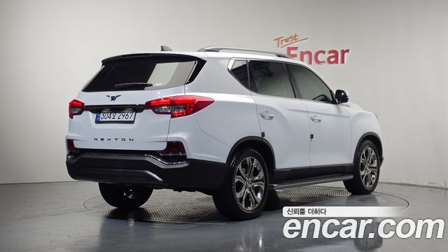 Ssangyong Rexton из Кореи Encar
