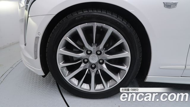 Cadillac CT6 3.6 Platinum AWD — пробег 80 386 км
