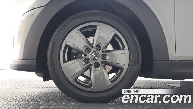 Mini Cooper из Кореи Encar