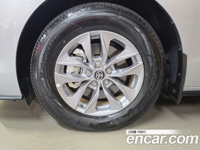Toyota Sienna из Кореи Encar