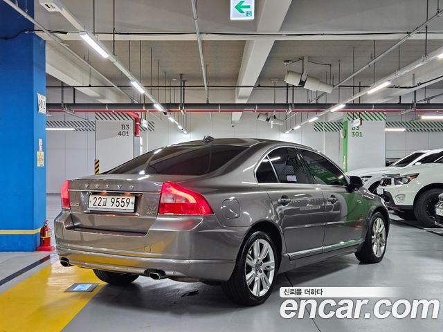 Volvo S80 T6 AWD 2nd — пробег 173 376 км — фото 2 из 5