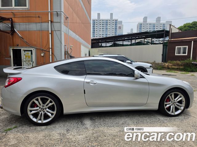 Hyundai Genesis 380 GT-RW — пробег 123776 км
