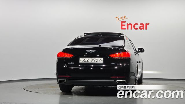 Hyundai Genesis из Кореи Encar