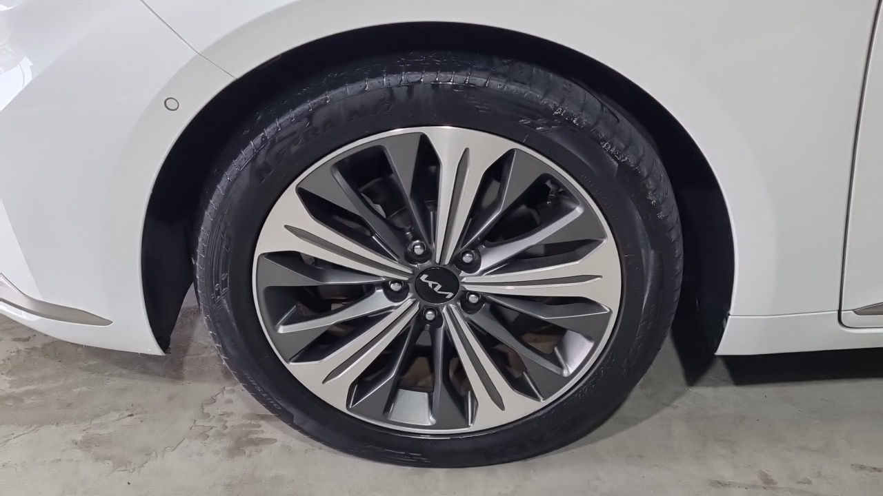 Kia K8 из Кореи Encar