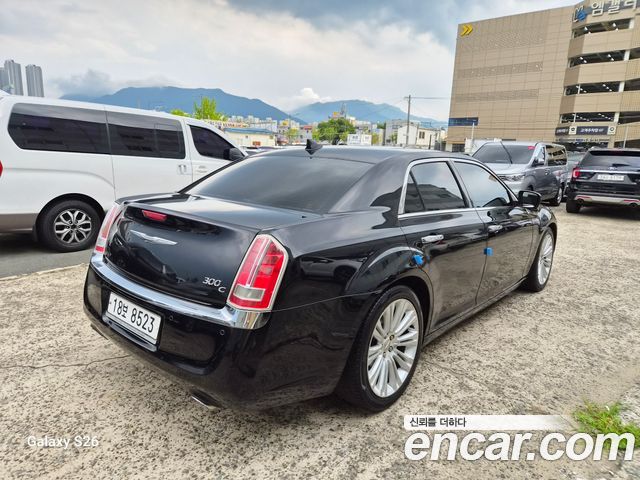 Chrysler 300C 3.0 Diesel — пробег 266 683 км — фото 2 из 5