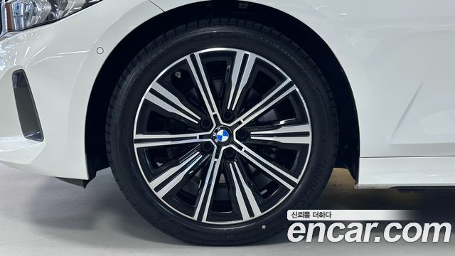 BMW 3-Series из Кореи Encar