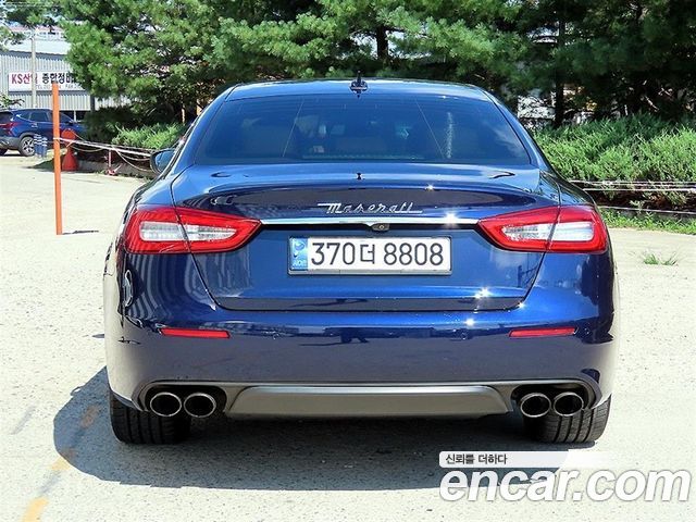 Maserati Quattroporte из Кореи Encar