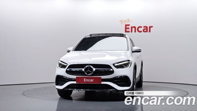 Mercedes-Benz GLA-Class GLA250 4MATIC — пробег 70 091 км — фото 3 из 5