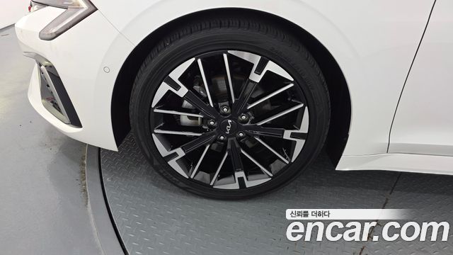 Kia K5 из Кореи Encar