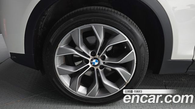 BMW X4 xDrive20d — пробег 136 087 км — фото 5 из 5