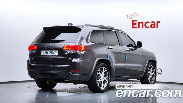 Jeep Cherokee 3.6 Overland WK2 — пробег 77 525 км — фото 2 из 5