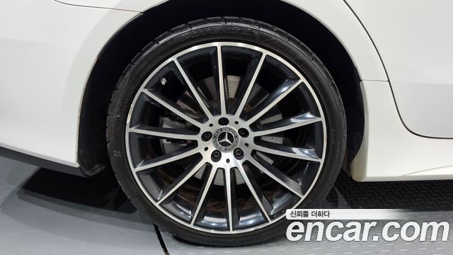 Mercedes-Benz CLS-Class из Кореи Encar