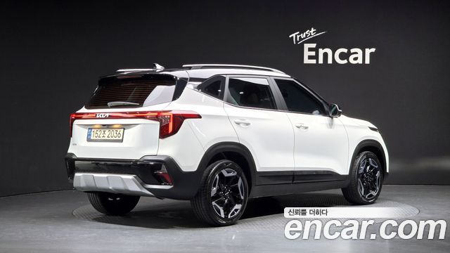 Kia Seltos из Кореи Encar