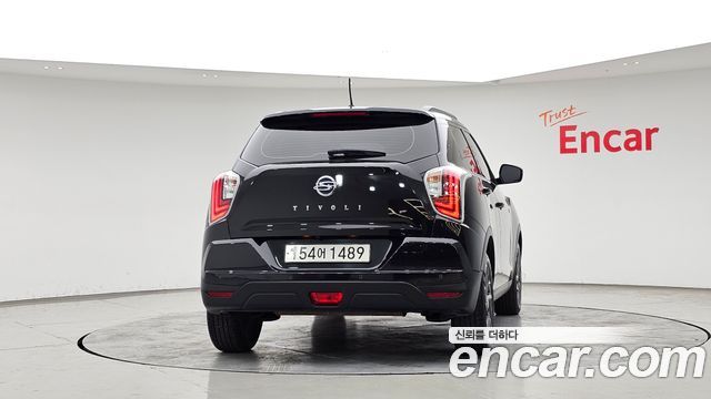 Ssangyong TIBOLI из Кореи Encar