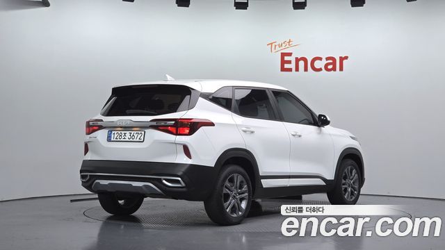 Kia Seltos из Кореи Encar