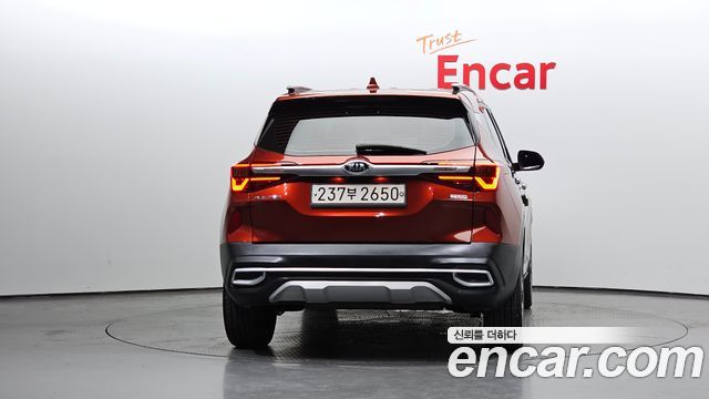 Kia Seltos из Кореи Encar
