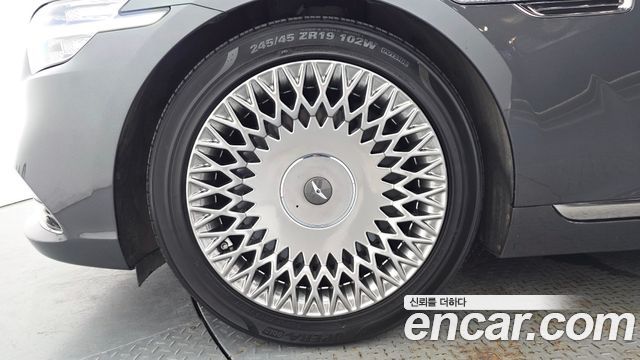 Genesis G90 из Кореи Encar