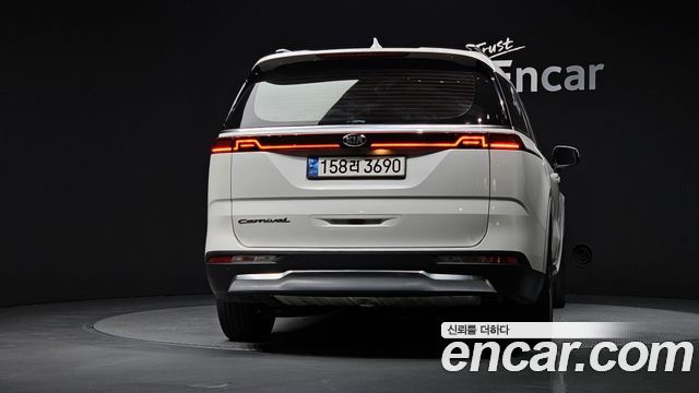 Kia Carnival из Кореи Encar