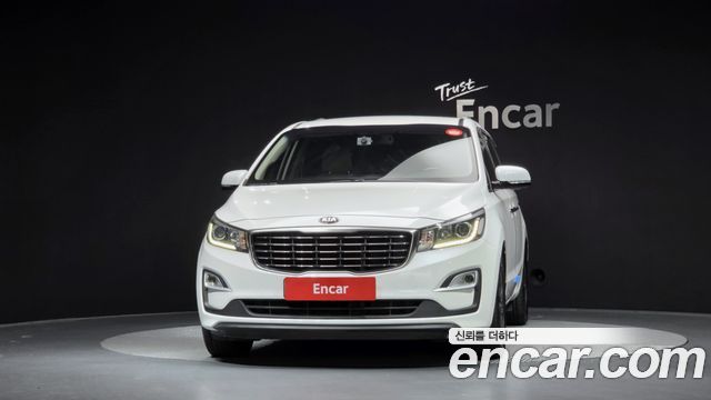 Kia Carnival из Кореи Encar