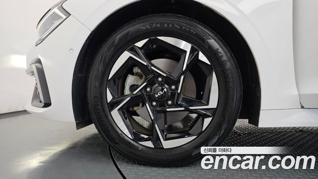 Kia K5 из Кореи Encar