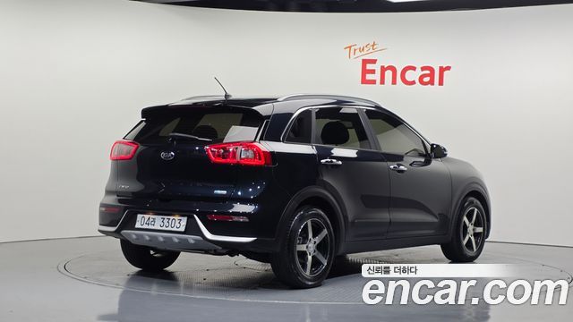 Kia Niro из Кореи Encar