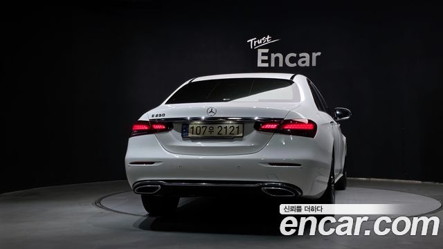 Mercedes-Benz E-Class из Кореи Encar